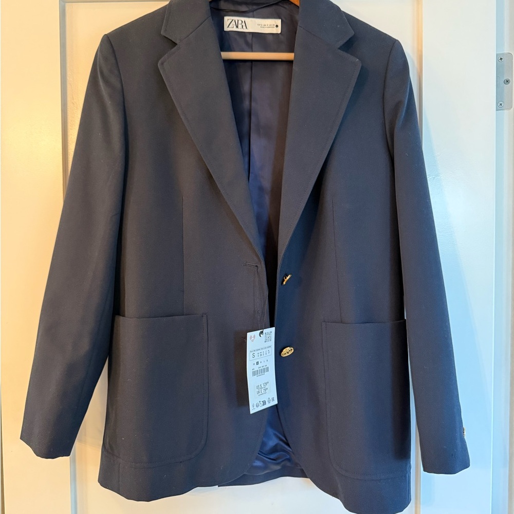 Zara Women’s Navy suit